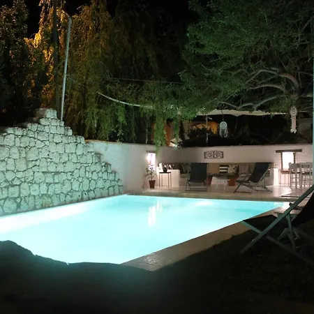 B House Alacati Αλακάτι